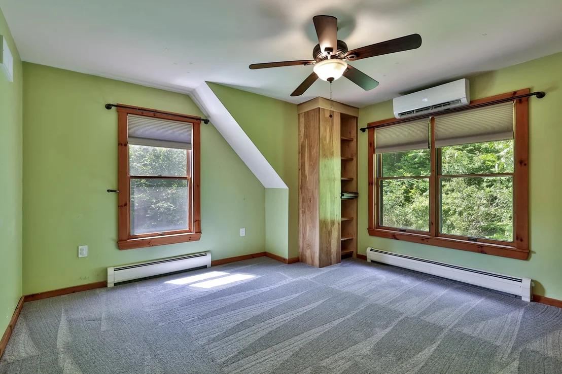 Photo of 38 Stony Brook