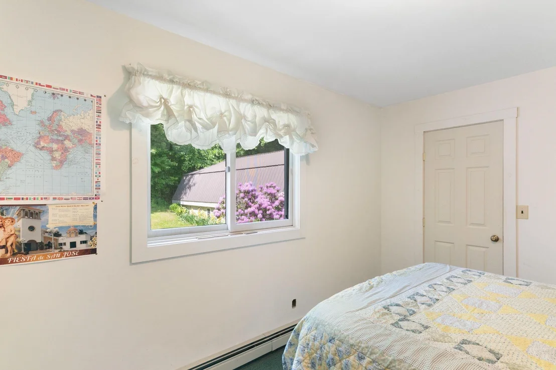 Photo of 3333 West River