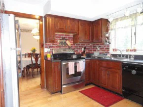 Photo of 27 Redstone