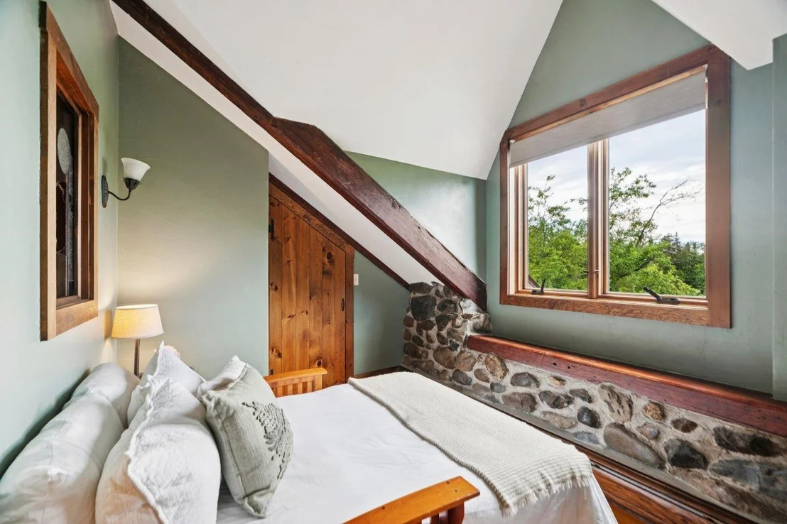 Photo of 4626 Elmore Mountain