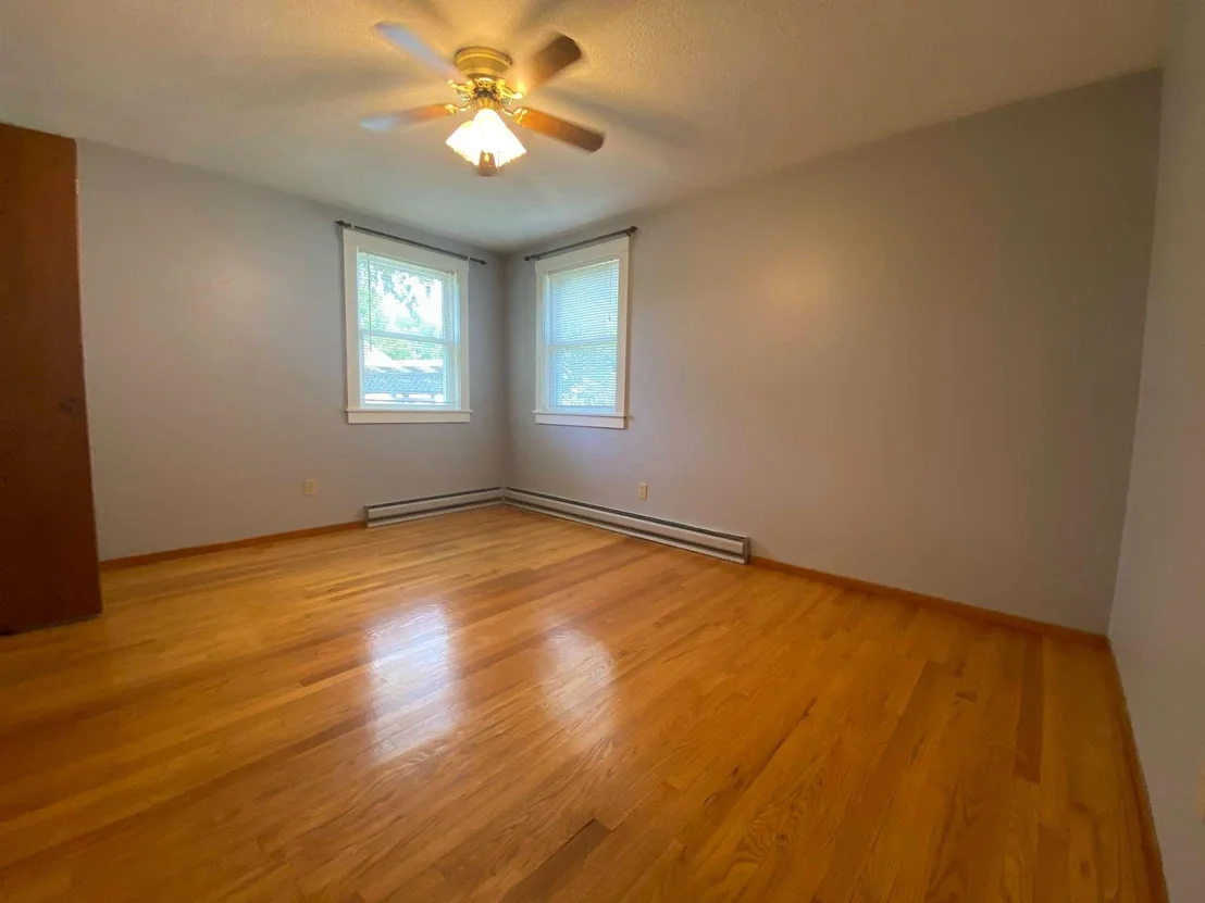 Photo of 34 Bert