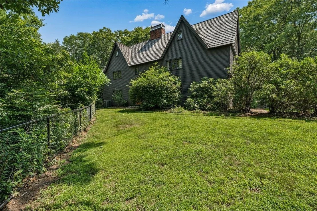 Photo of 14 Walnut Hill