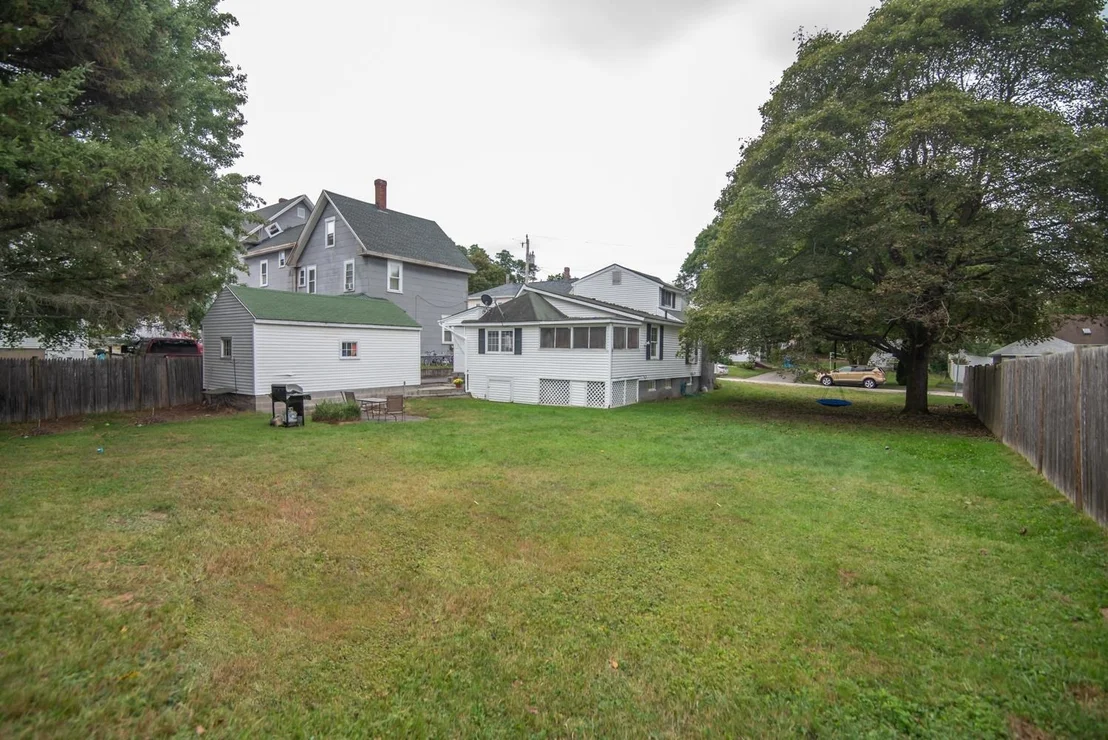 Photo of 3 Maple
