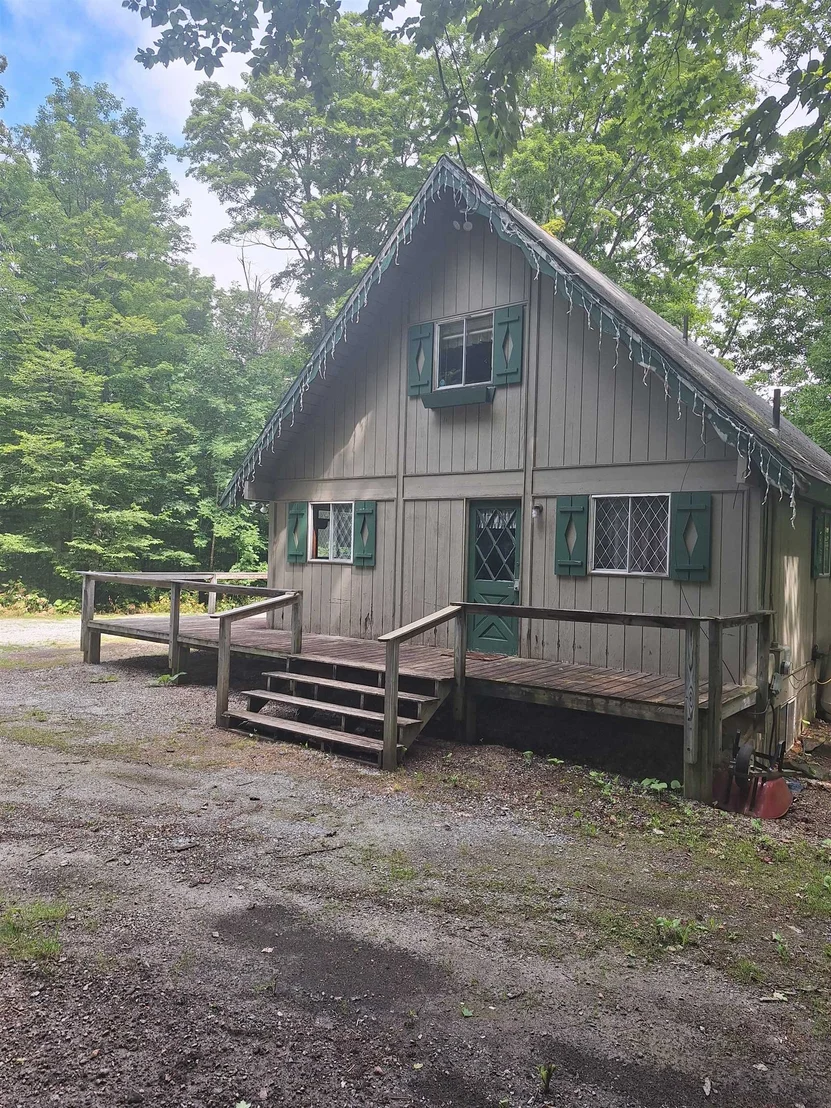 Photo of 393 Tanglewood