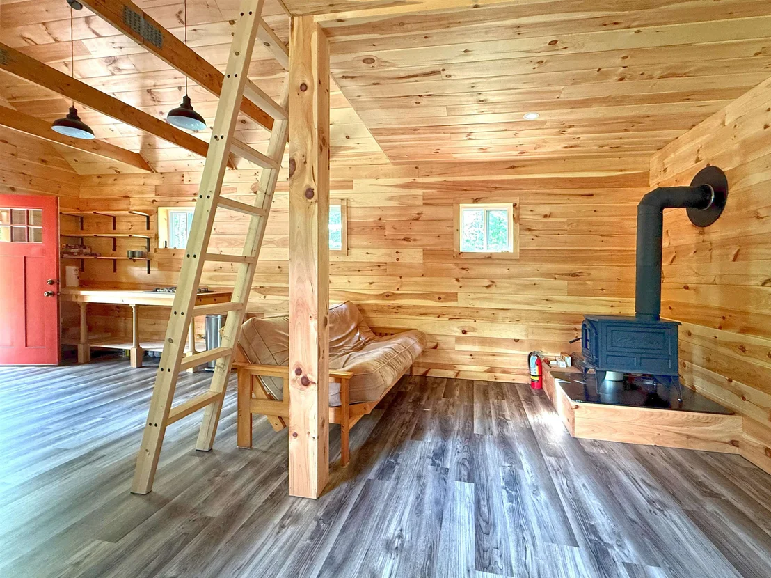 Photo of 564 Eagles Nest