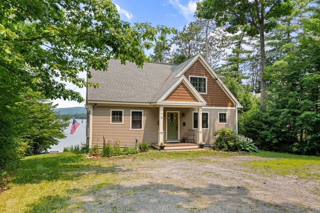 Photo of 33 Arrowhead Point
