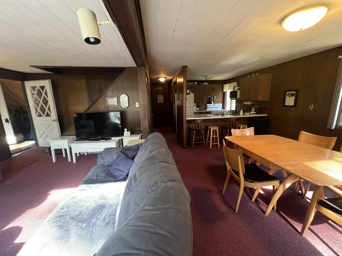Photo of 40 Ellis Brook