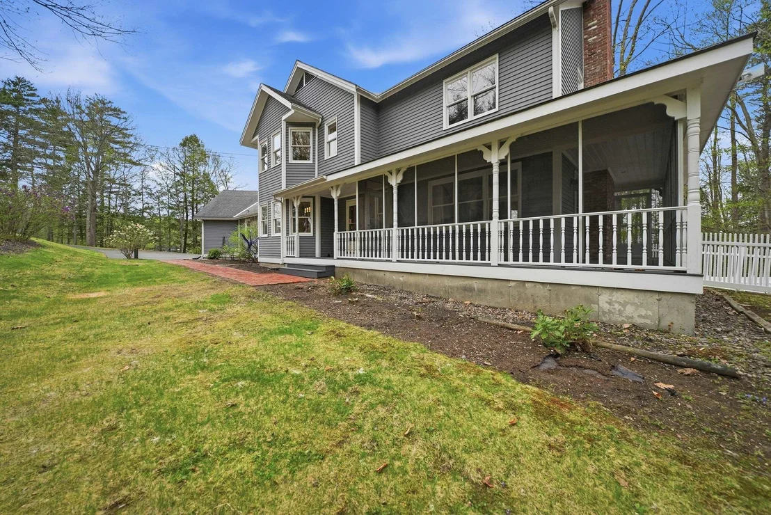 Photo of 142 Forestview