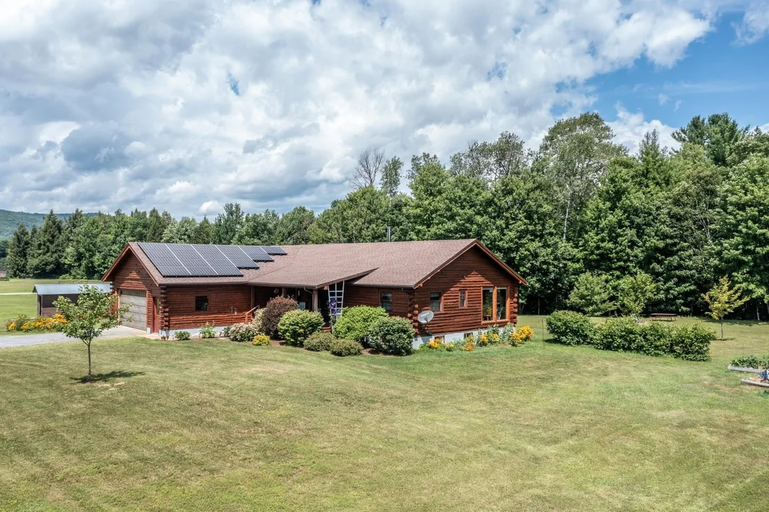 Photo of 611 Whitcomb Island