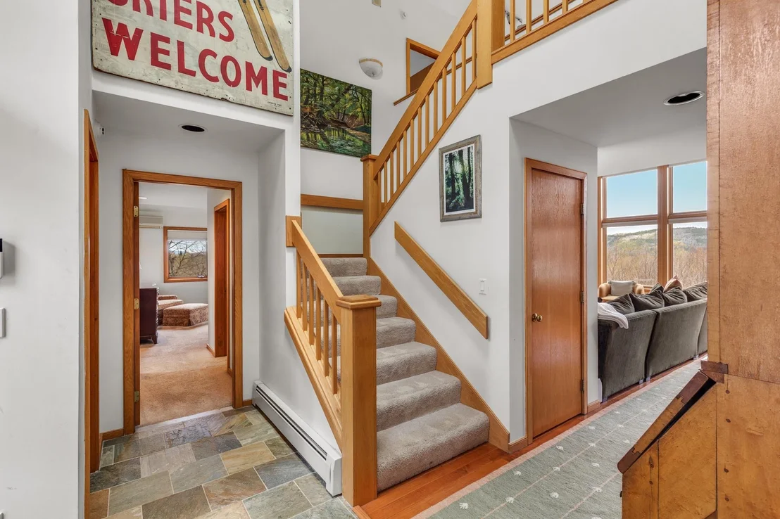 Photo of 109 Mountainside