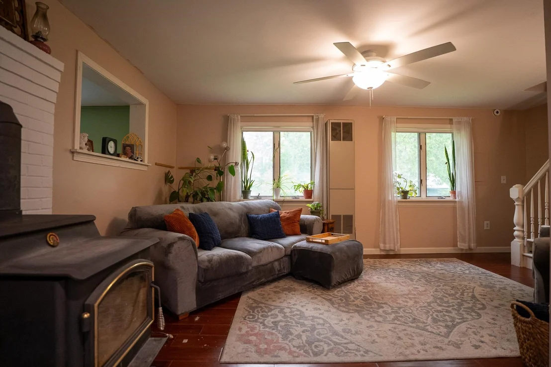 Photo of 358 Eastern
