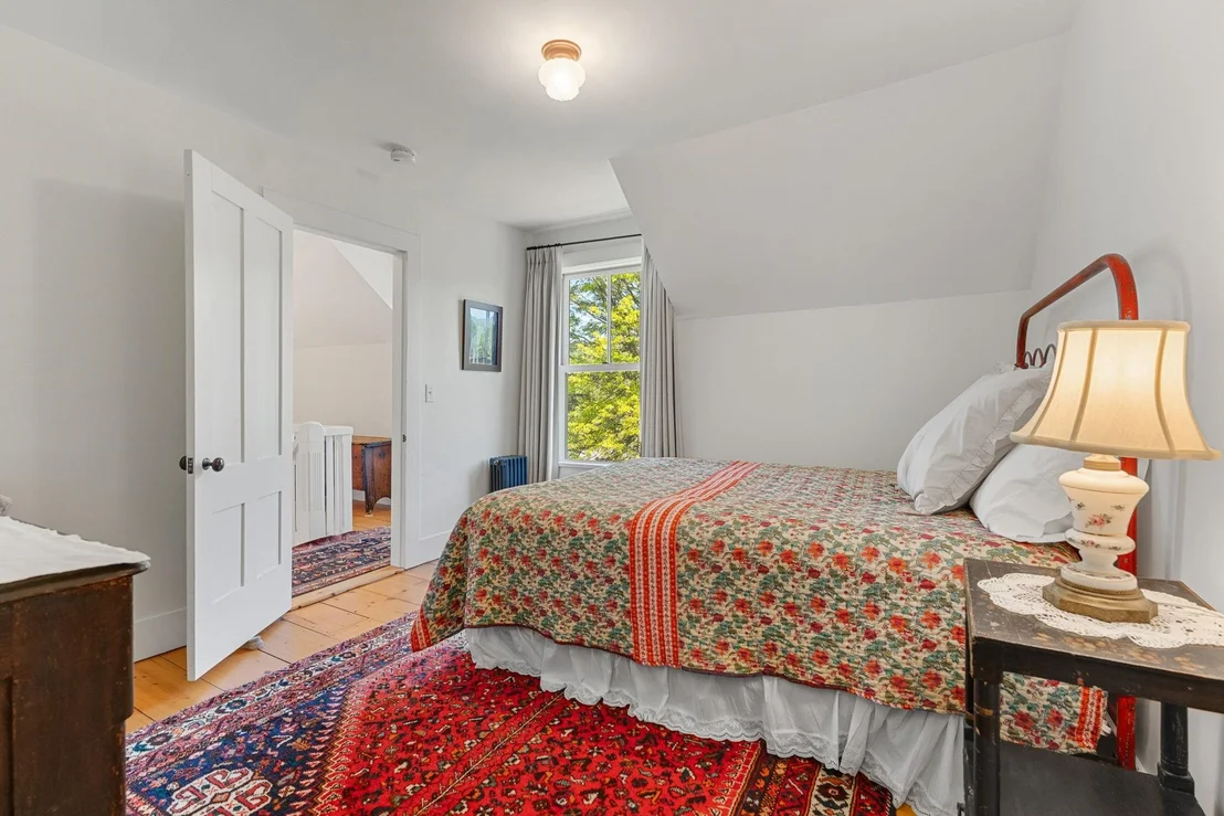 Photo of 1754 Brook