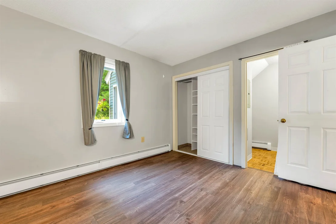 Photo of Unit 1 at 36 Circle