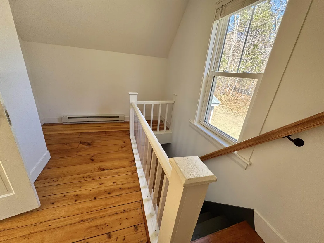 Photo of 424 Intervale Cross