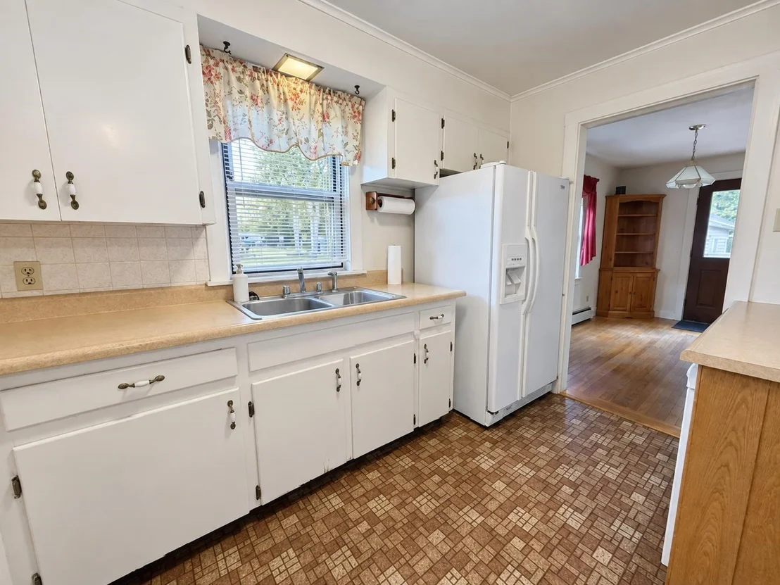 Photo of 608 Main