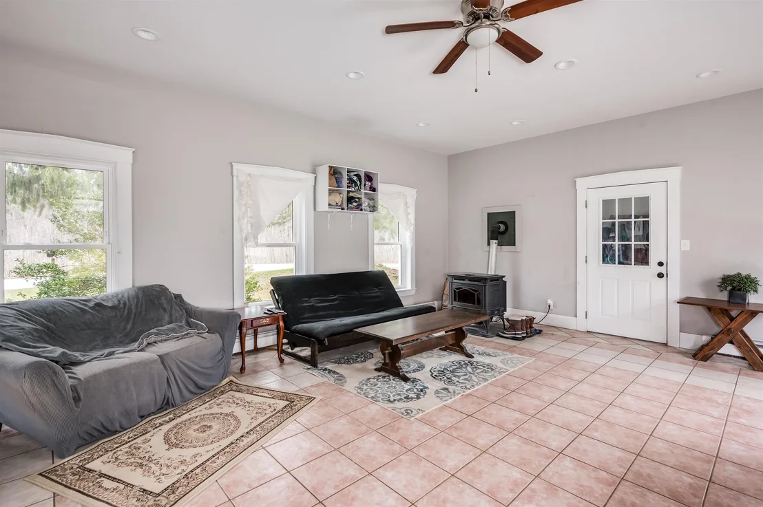 Photo of 60 Batchelder