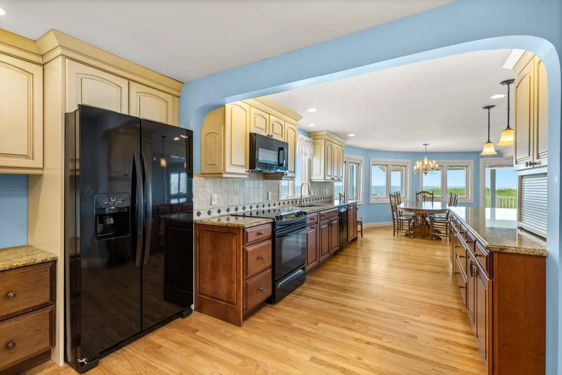 Photo of 103 Ocean