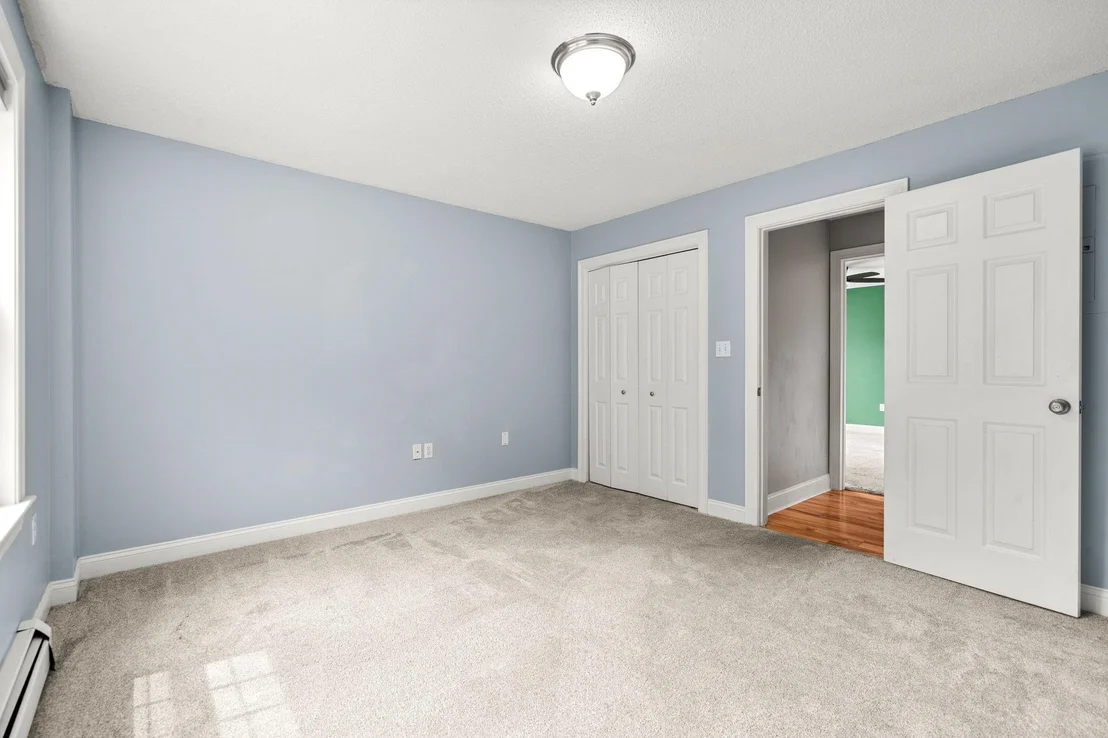 Photo of Unit J7 at 50 Brookside