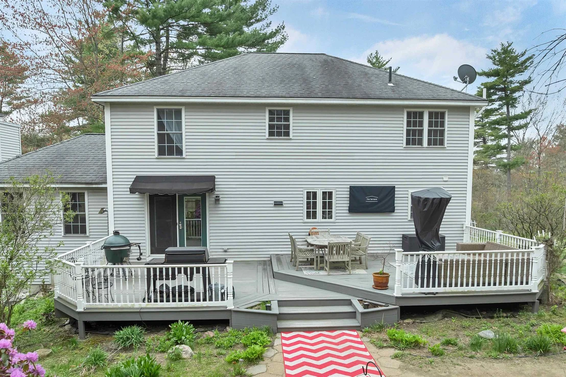 Photo of 71 Auburn