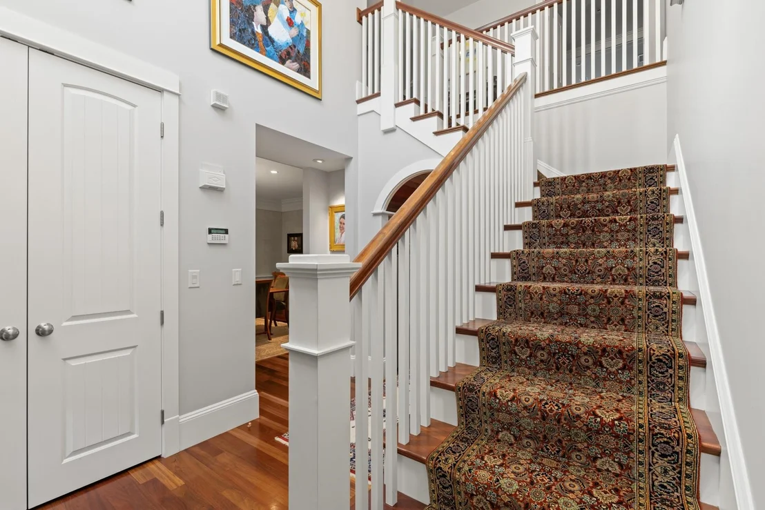 Photo of 24 WISTERIA