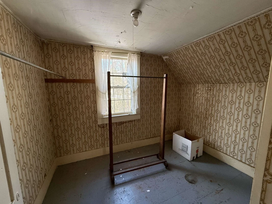 Photo of 17 Main