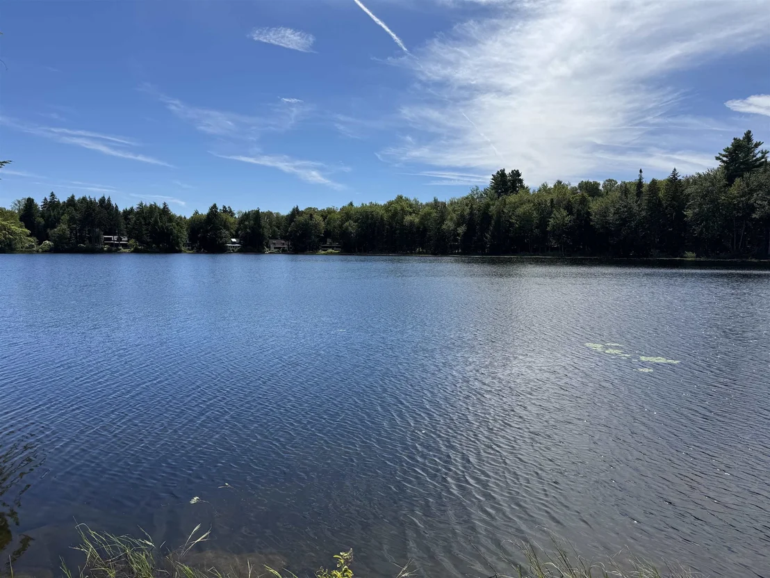Photo of 00 Lake Hill