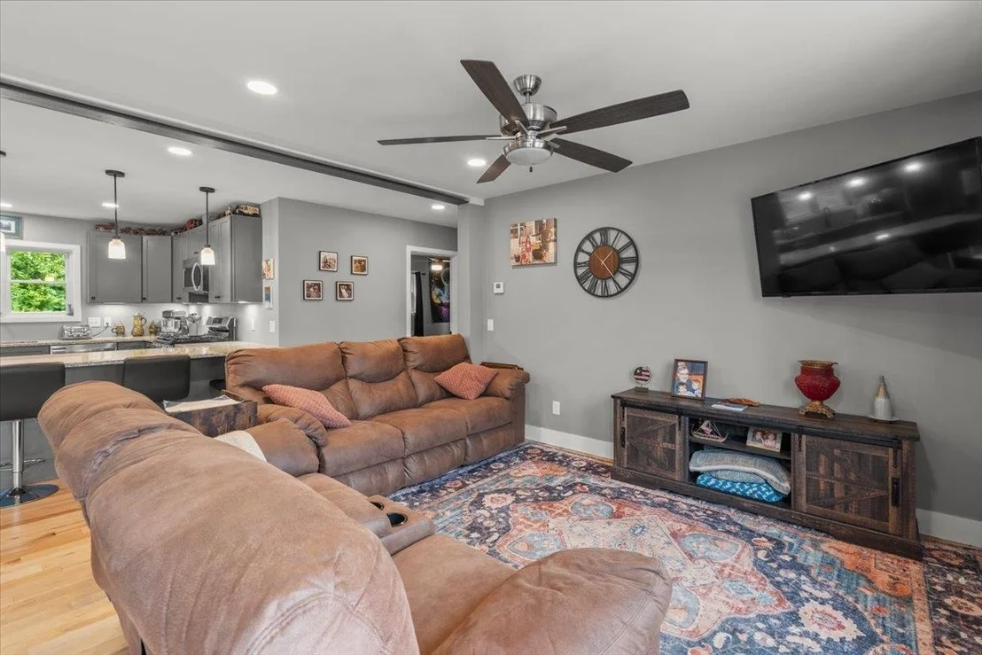 Photo of 454 Codding Hollow