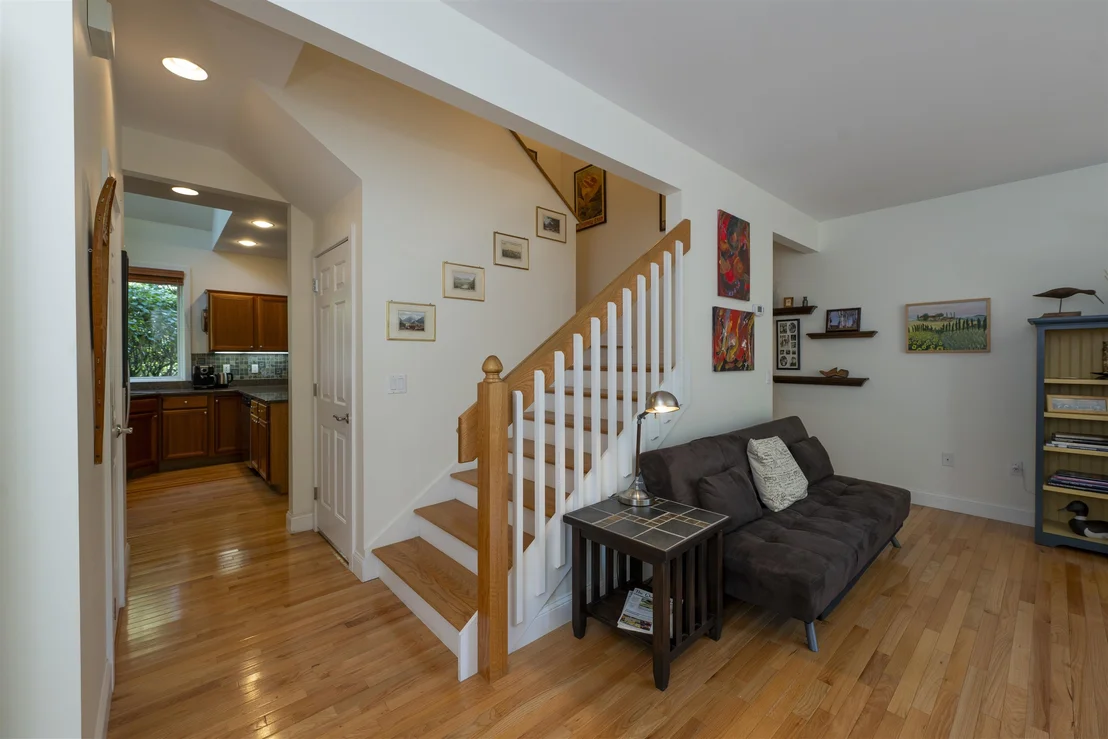 Photo of Unit A at 101 Catamount