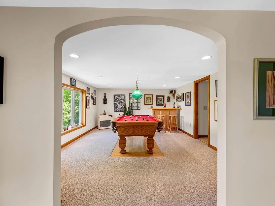 Photo of 2403 Crosstown