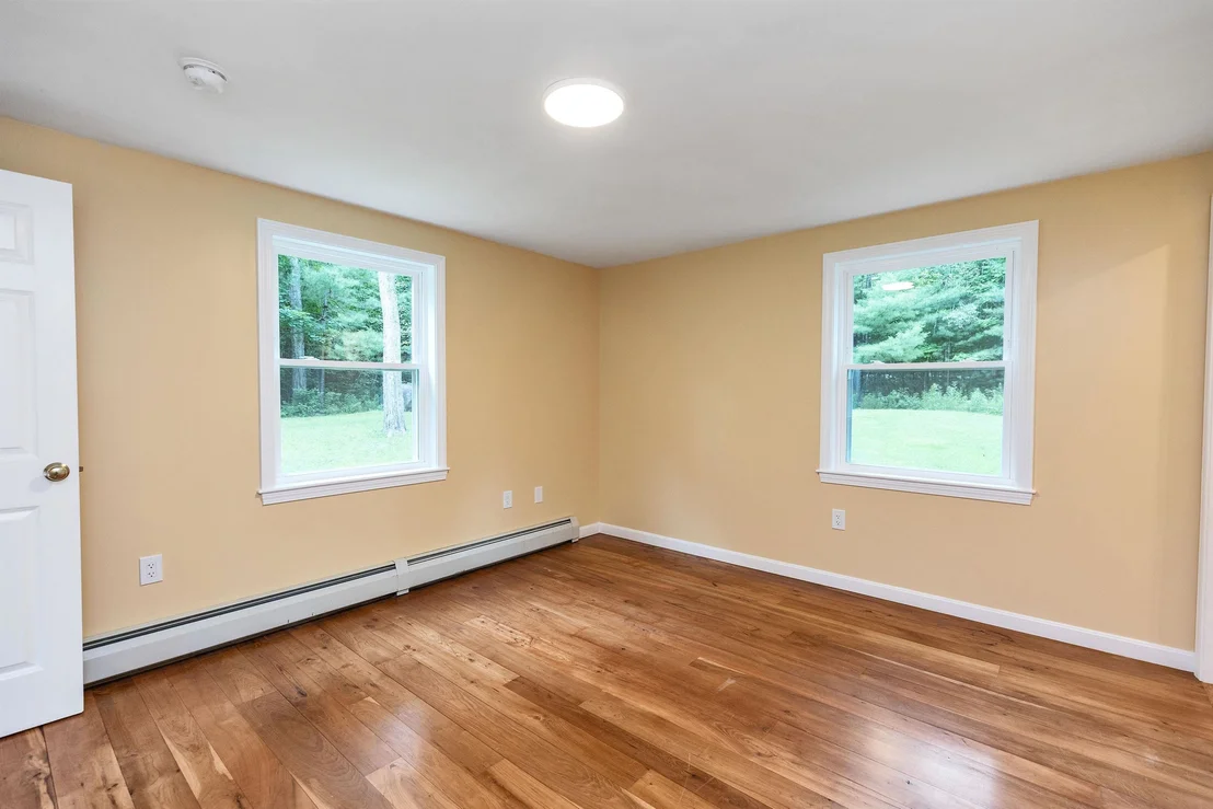 Photo of 489 Greenfield