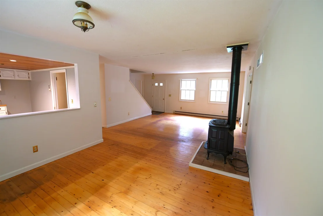 Photo of 228 Yantz Hill