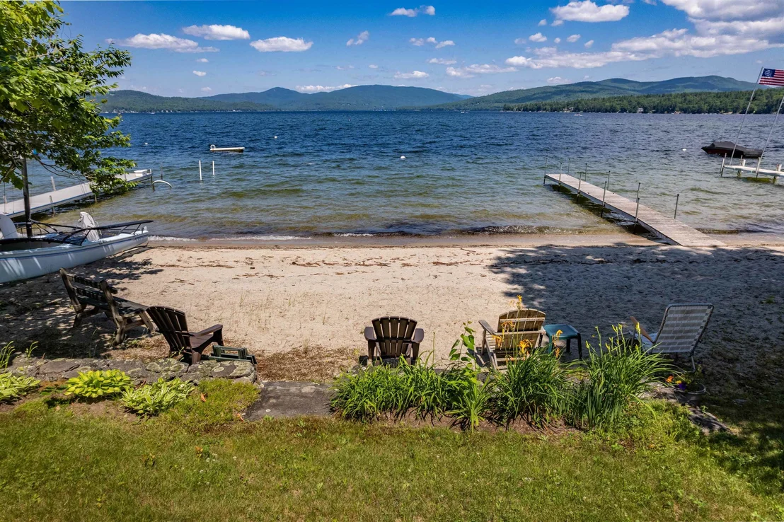 Photo of 33 Arrowhead Point