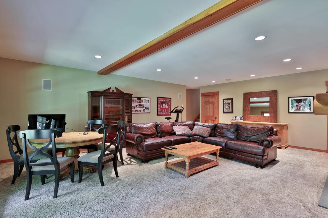 Photo of 22 Mountainside