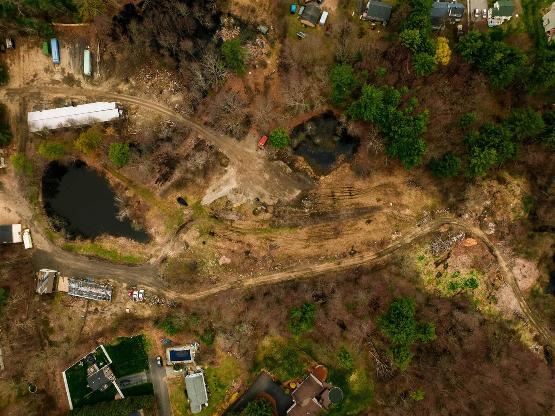 Photo of 00 BLUFF
