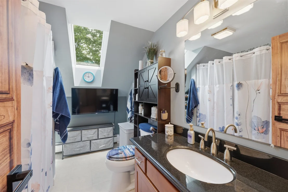 Photo of 60 Stanley Brook