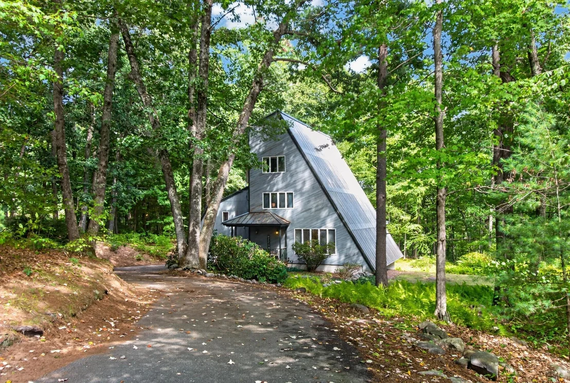 Photo of 14 Pine Knoll