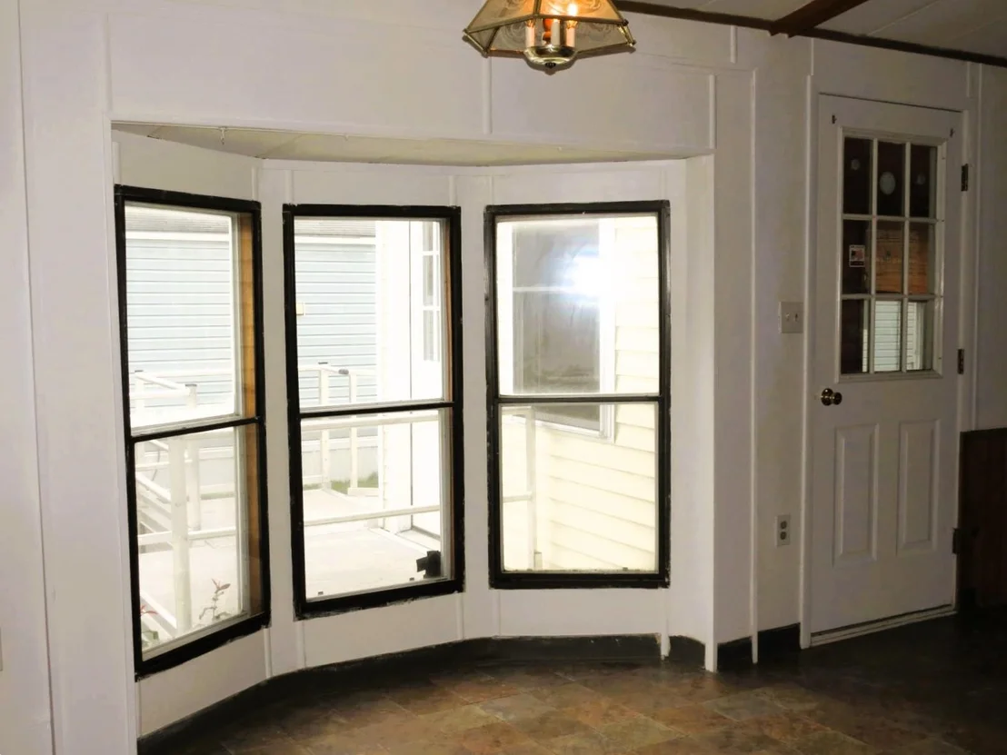 Photo of 29 Derlon