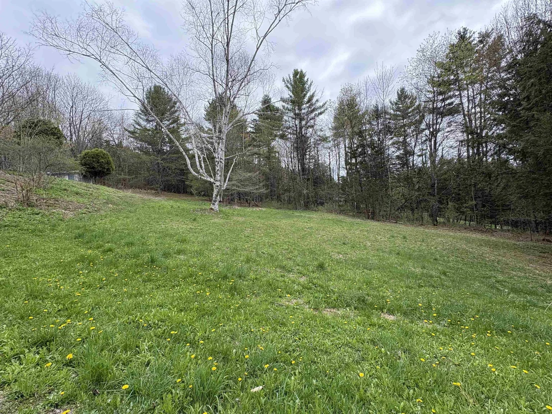 Photo of 1250 Braintree Hill