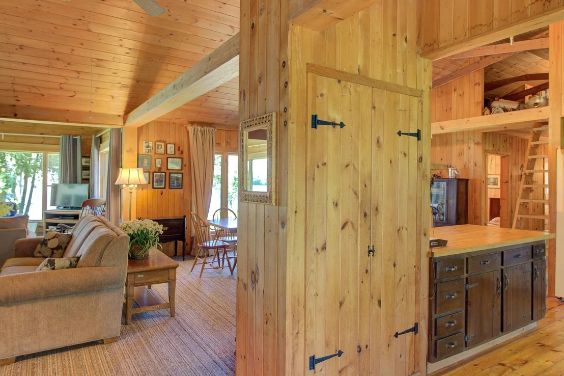 Photo of 135 Savage Point North