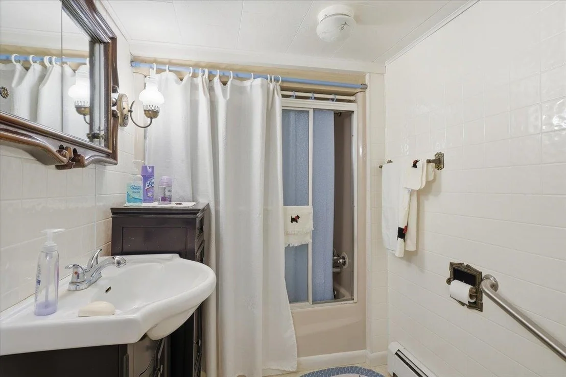 Photo of 91 Sholan