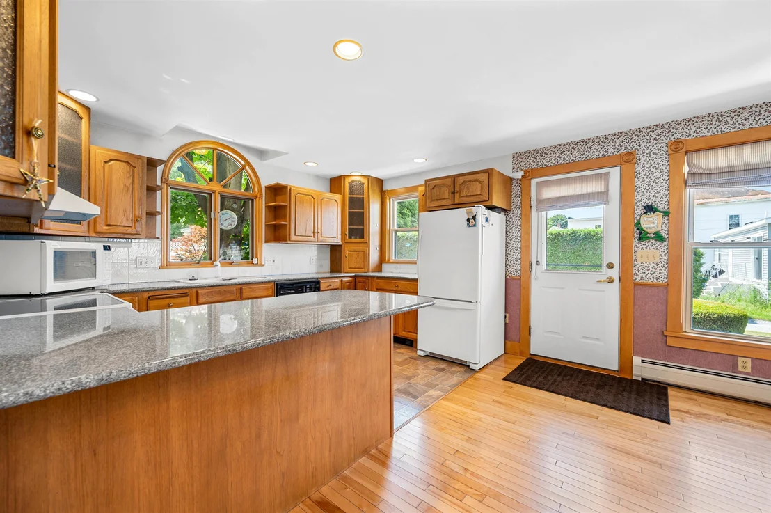 Photo of 55 Maple