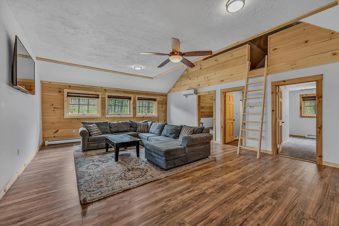 Photo of 85 Shepard Hill