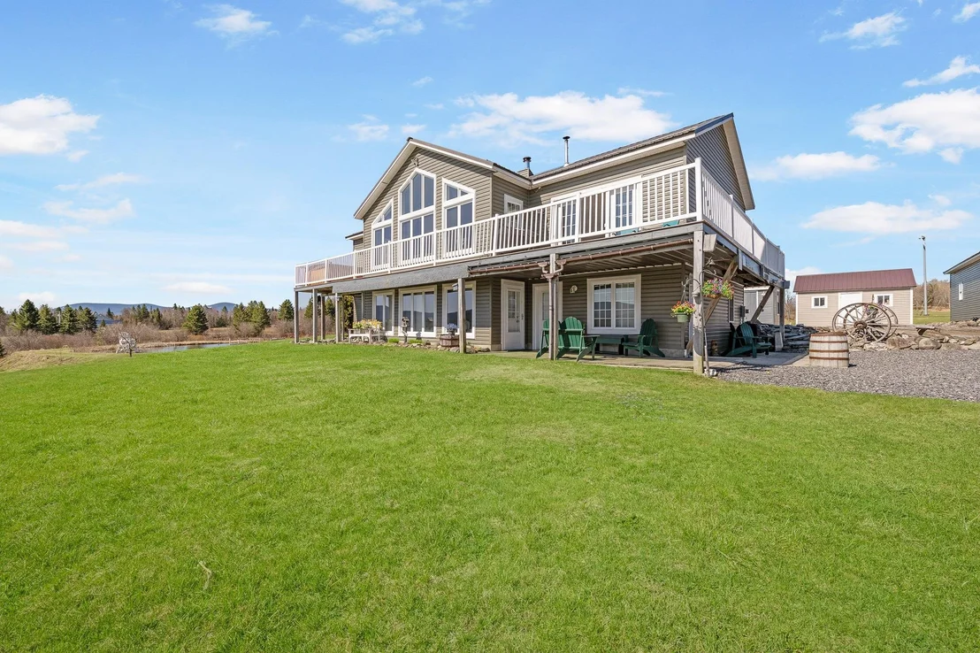 Photo of 794 Reed