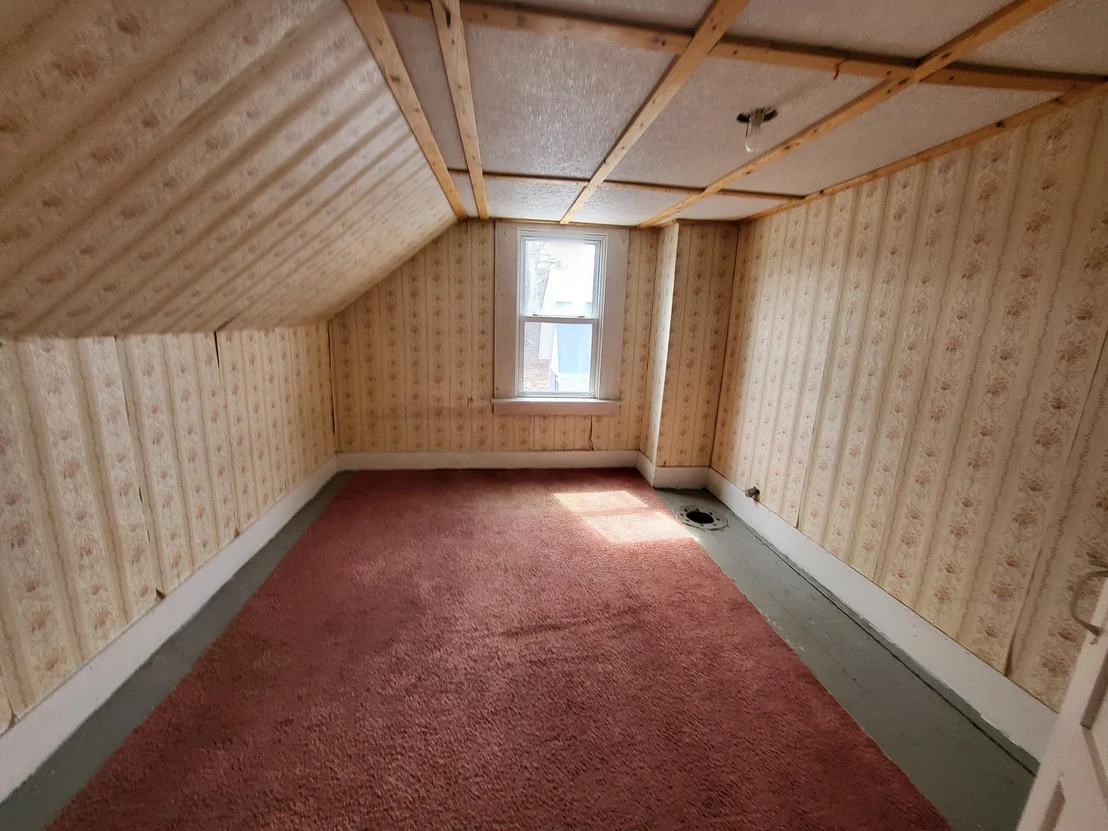 Photo of 1008 Luce