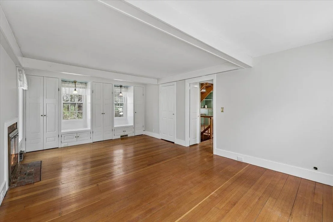 Photo of 2 Mack Hill