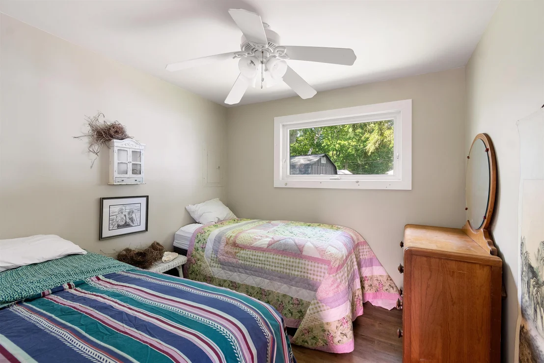 Photo of 43 Sandy Point