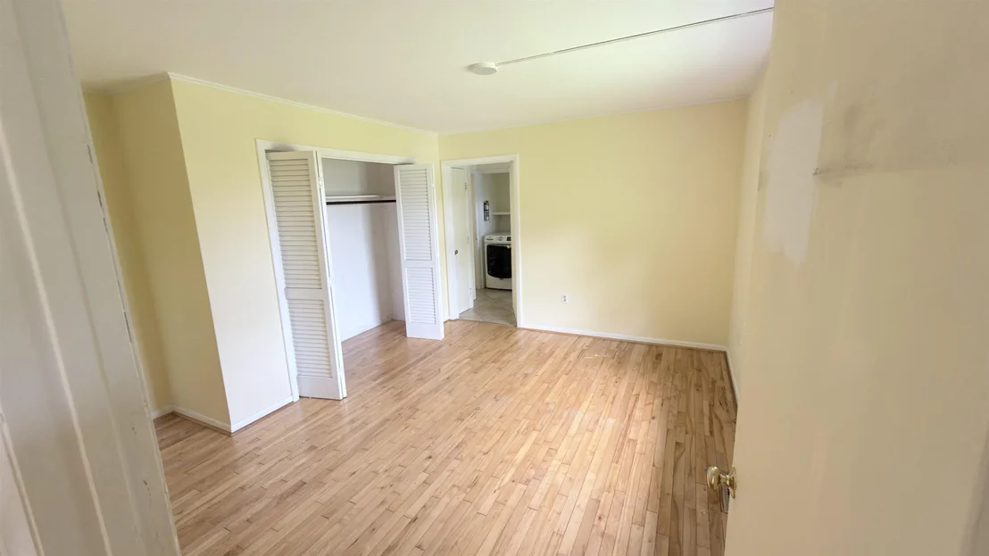 Photo of 699 Glenbrook