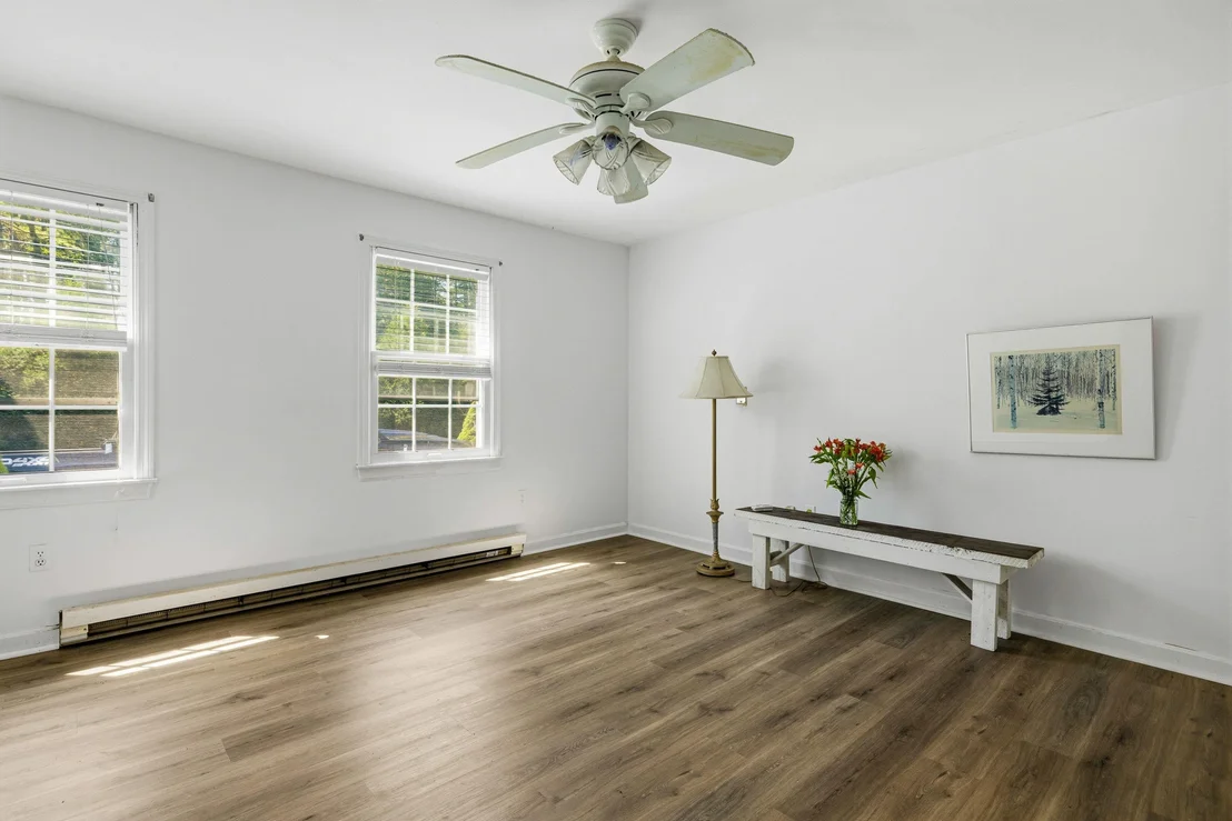 Photo of 140 Pioneer
