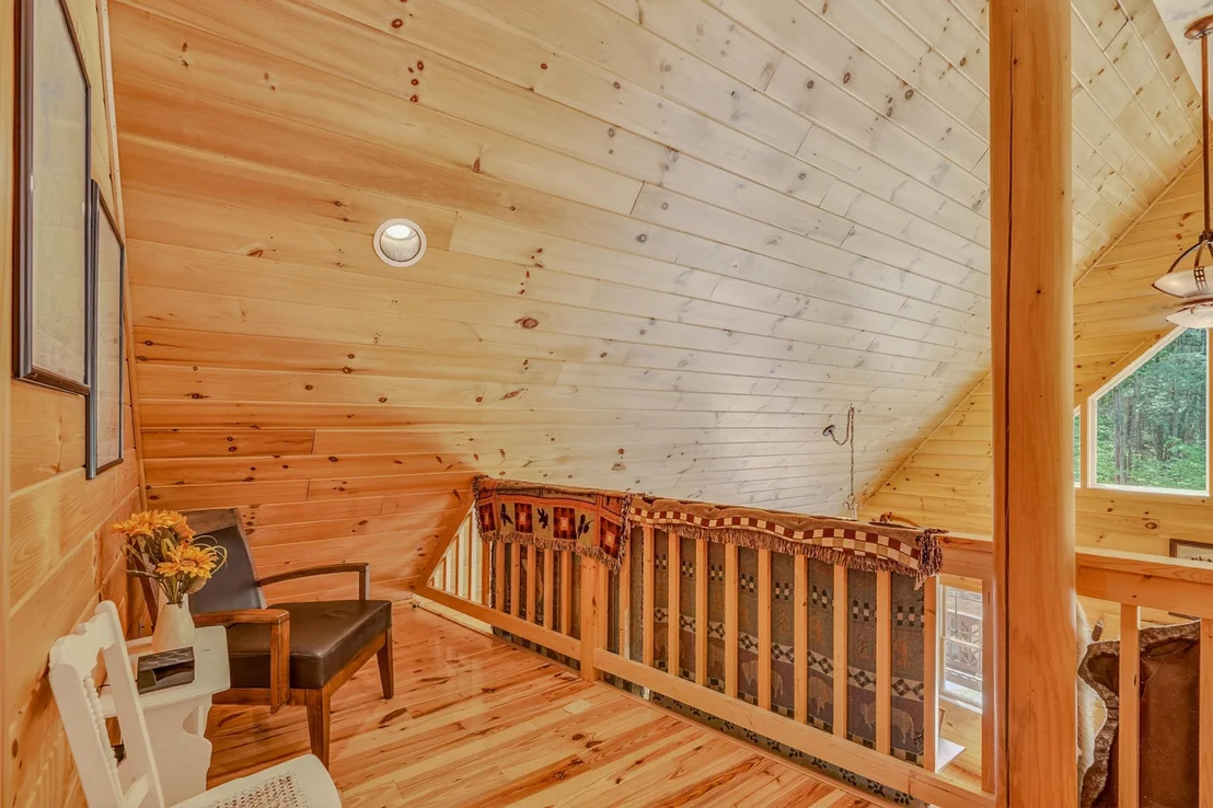 Photo of 1560 Cherry Valley