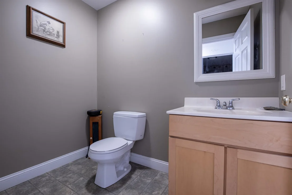 Photo of 633 1st Crown Point